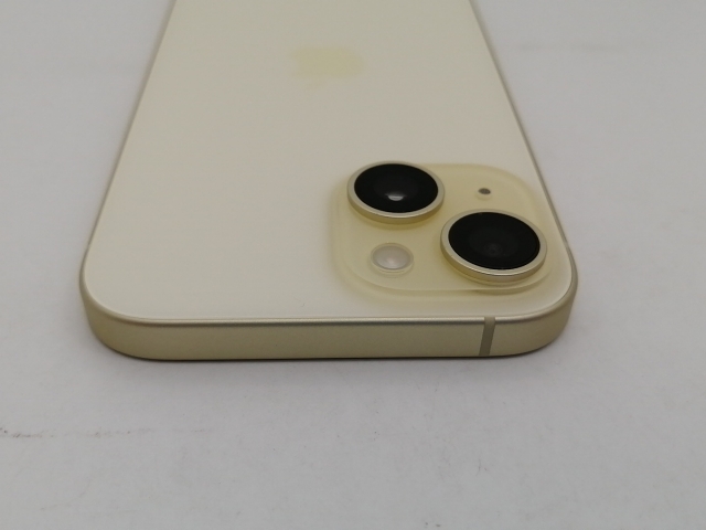 中古】Apple 国内版 【SIMフリー】 iPhone 15 128GB イエロー MTMK3J/A