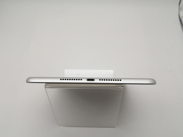 【中古】Apple 国内版 【SIMフリー】 iPad mini（第5世代/2019） 64GB シルバー MUX62J/A【なんば】保証期間１ヶ月【ランクA】_5