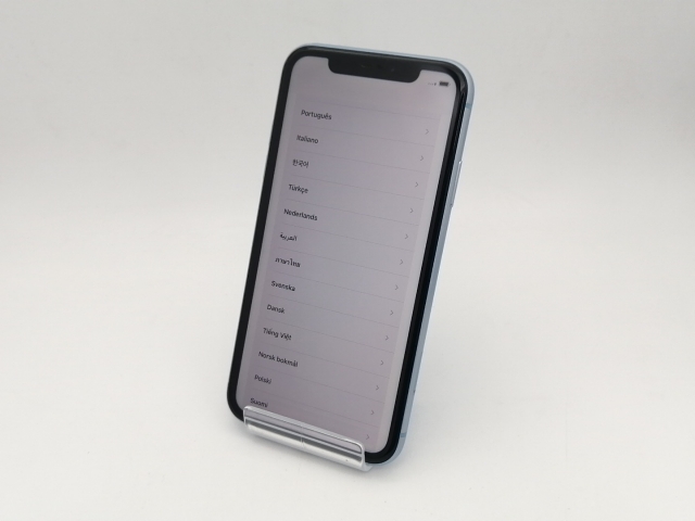 【中古】Apple SoftBank 【SIMロック解除済み】 iPhone XR 64GB ブルー MT0E2J/A【なんば】保証期間１ヶ月【ランクC】_1