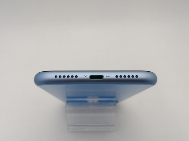 【中古】Apple SoftBank 【SIMロック解除済み】 iPhone XR 64GB ブルー MT0E2J/A【なんば】保証期間１ヶ月【ランクC】_2