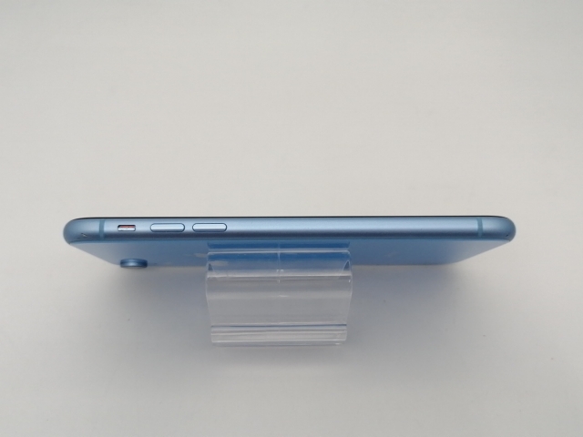 【中古】Apple SoftBank 【SIMロック解除済み】 iPhone XR 64GB ブルー MT0E2J/A【なんば】保証期間１ヶ月【ランクC】_5
