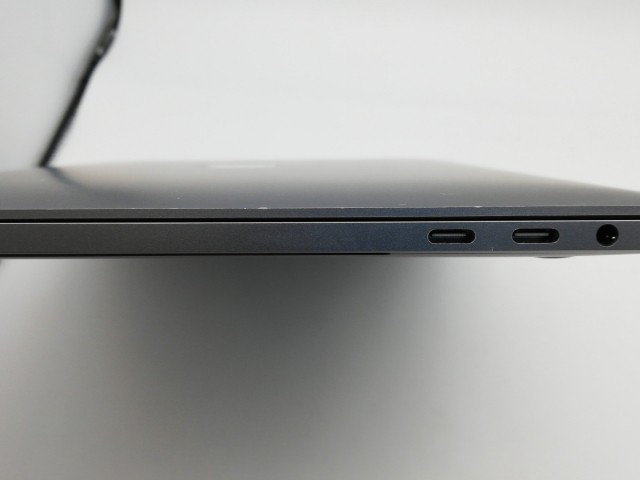 【中古】Apple MacBook Pro 13インチ (wTB) CTO (Mid 2019) スペースグレイ Core i7(2.8G)/16G/2T(SSD)/Iris Plus 655【鹿児島中町】保証期間１ヶ月【ランクB】の通販は