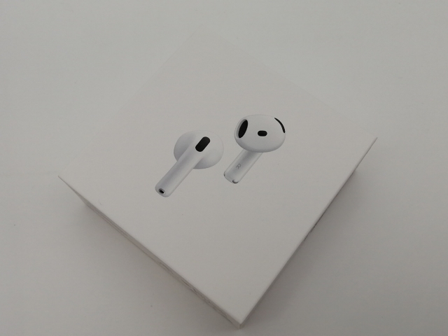 未使用】Apple AirPods 4 アクティブノイズキャンセリング搭載モデル