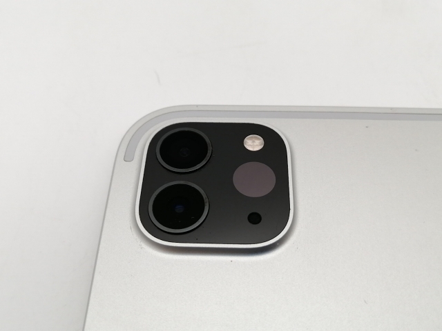 【中古】Apple 【Wi-Fi】 12.9インチ iPad Pro（第5世代/2021） 256GB シルバー MHNJ3J/A【なんば】保証期間１ヶ月【ランクB】 タブレットPC本体