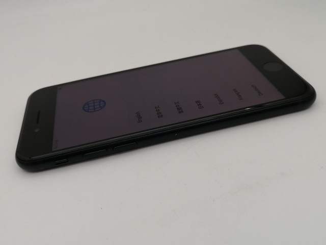 【中古】Apple 国内版 【SIMフリー】 iPhone SE（第3世代） 64GB ミッドナイト MMYC3J/A【なんば】保証期間１ヶ月【ランクB】_5