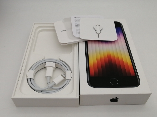 【中古】Apple 国内版 【SIMフリー】 iPhone SE（第3世代） 64GB ミッドナイト MMYC3J/A【なんば】保証期間１ヶ月【ランクB】_7