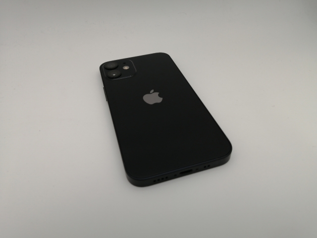 中古】Apple au 【SIMロック解除済み】 iPhone 12 mini 128GB ブラック