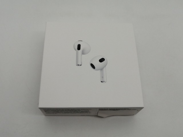 【未使用】Apple AirPods（第3世代） MagSafe充電ケース MME73J/A【なんば】保証期間１週間