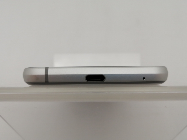 AQUOS sense3basic ライトカッパー 32GB SIMロック解除済 中古】SHARP