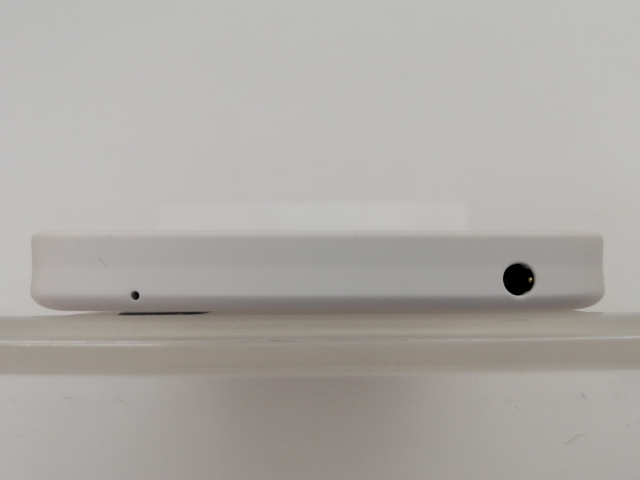 【中古】SHARP docomo 【SIMフリー】 AQUOS wish3 ホワイト 4GB 64GB SH-53D【なんば】保証期間１ヶ月【ランクA】_2