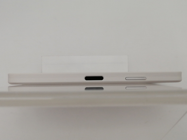 【中古】SHARP docomo 【SIMフリー】 AQUOS wish3 ホワイト 4GB 64GB SH-53D【なんば】保証期間１ヶ月【ランクA】_3