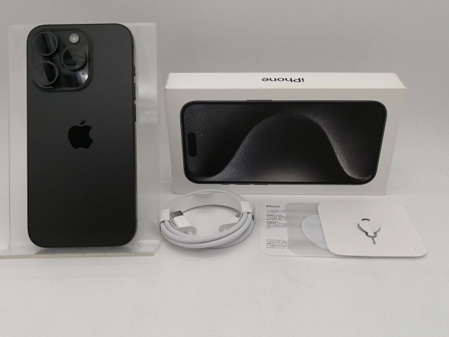 Apple iPhone 15 ブラック 128GB 本体 iPhone 15 128GB - ブラック（SIMフリー）[整備済製品] - Apple（日本）