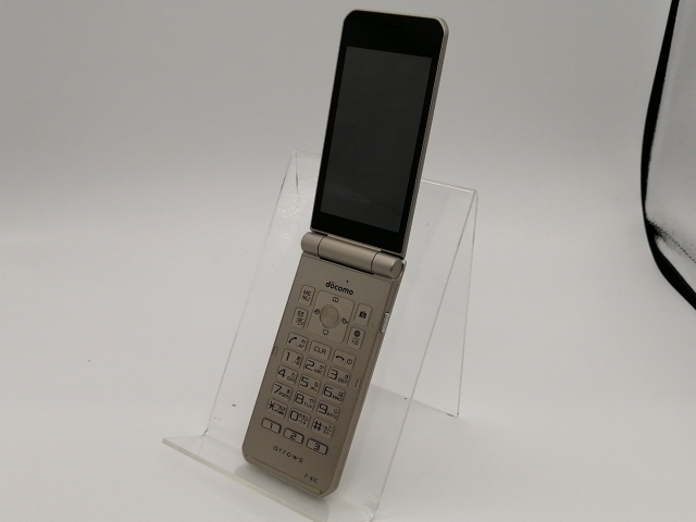 【中古】FCNT docomo 【SIMフリー】 arrows ケータイ ベーシック F-41C ゴールド【大阪本店】保証期間１ヶ月【ランクB】