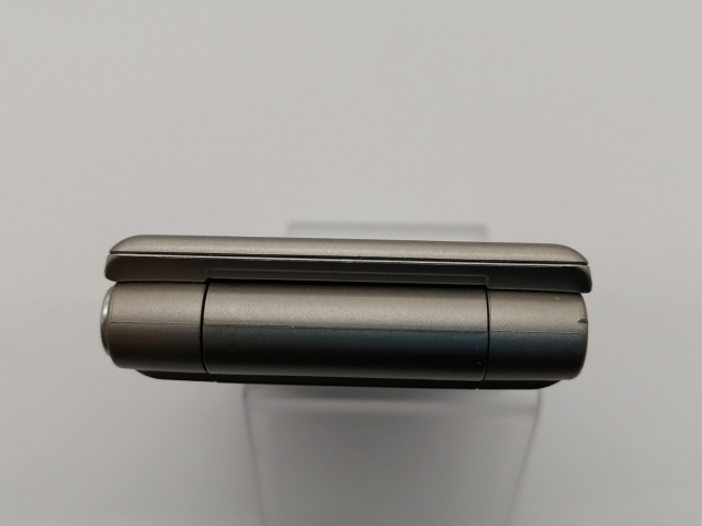 【中古】FCNT docomo 【SIMフリー】 arrows ケータイ ベーシック F-41C ゴールド【大阪本店】保証期間１ヶ月【ランクB】_3