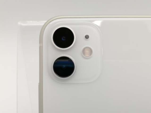 中古】Apple UQmobile 【SIMロック解除済み】 iPhone 11