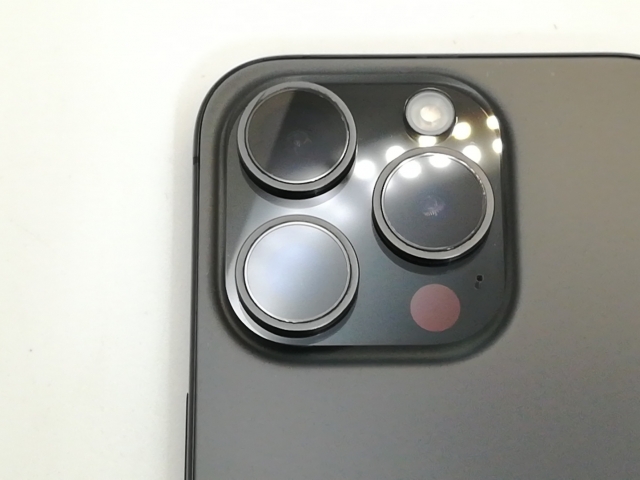 中古】【赤ロム保証あり】Apple SoftBank 【SIMフリー】 iPhone