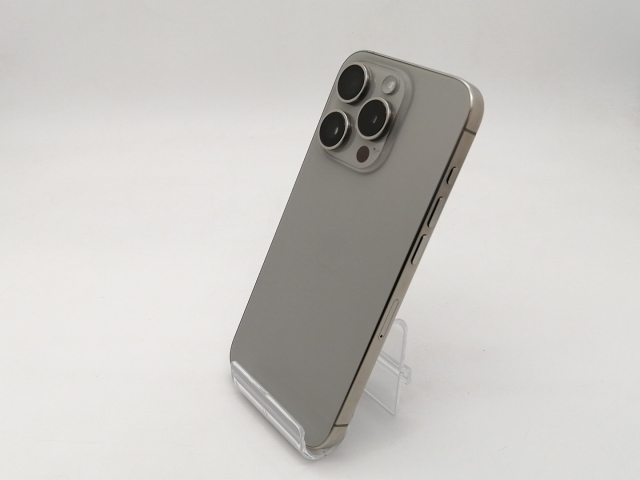 iPhone 15 Pro 128GB ナチュラルチタニウム SIMフリー本体 中古】Apple
