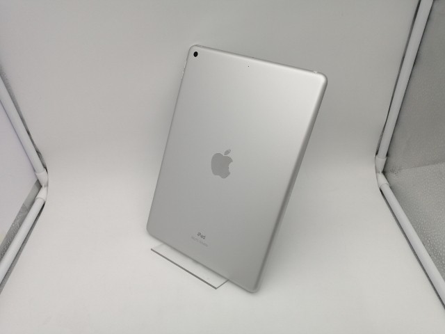 【中古】Apple iPad（第7世代） Wi-Fiモデル 128GB シルバー MW782J/A【三宮駅前】保証期間１ヶ月【ランクB】