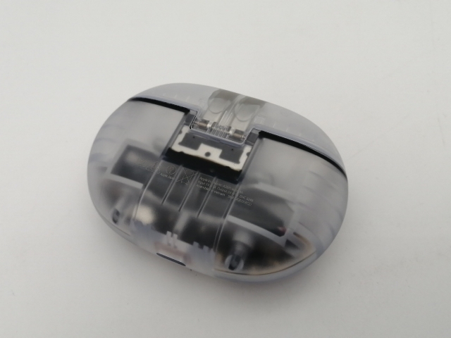 【中古】beats by dr.dre Beats Studio Buds + MQLK3PA/A [トランスペアレント]【なんば】保証期間１ヶ月【ランクA】_4