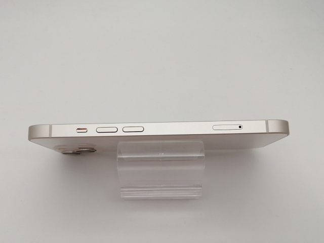 【中古】Apple docomo 【SIMフリー】 iPhone 13 128GB スターライト MLND3J/A【なんば】保証期間１ヶ月【ランクC】_5