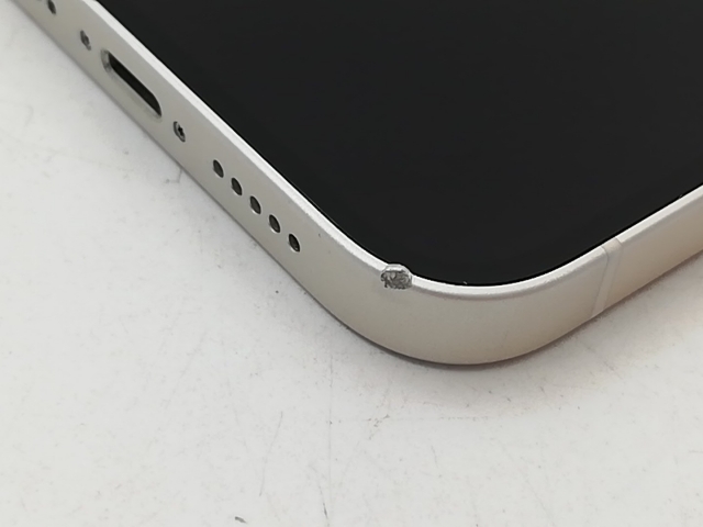 中古】Apple docomo 【SIMフリー】 iPhone 13 128GB スター