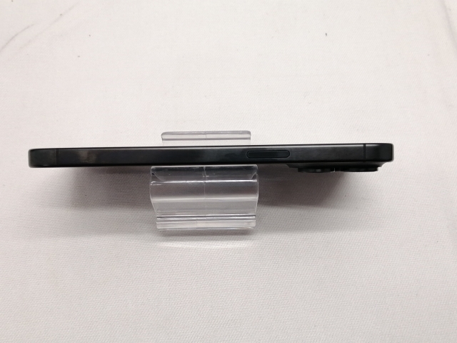 【中古】Apple 国内版 【SIMフリー】 iPhone 15 Pro Max 256GB ブラックチタニウム MU6P3J/A【仙台駅東口】保証期間１ヶ月【ランクA】