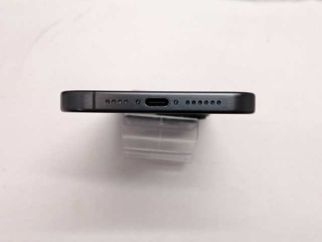 【中古】Apple 国内版 【SIMフリー】 iPhone 15 Pro Max 256GB ブラックチタニウム MU6P3J/A【仙台駅東口】保証期間１ヶ月【ランクA】