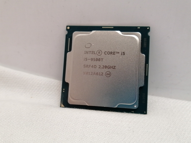 中古】Intel Core i5-9500T (2.2GHz/TB:3.7GHz/SRF4D/U0) bulk LGA1151