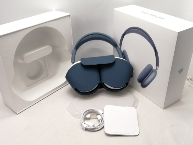 【美品】Apple AirPods MAX 第2世代 USB-C ブルー AirPods Max (2024年モデル) - ブルー（MWW63ZA）/Apple| au