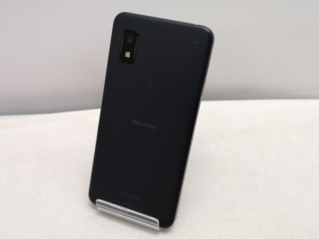 中古】SHARP docomo 【SIMフリー】 AQUOS wish3 ブラック 4GB