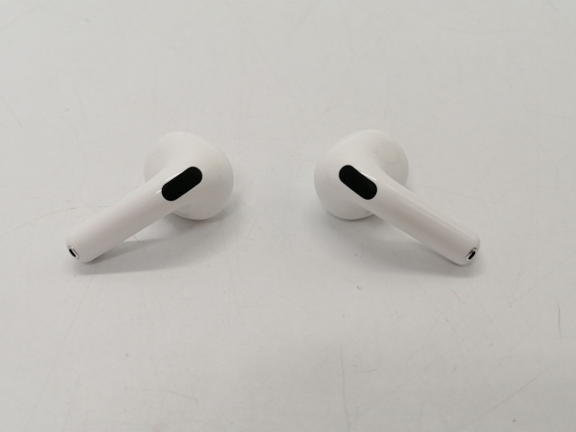 【中古】Apple AirPods 4 MXP63J/A【大宮東口】保証期間１ヶ月