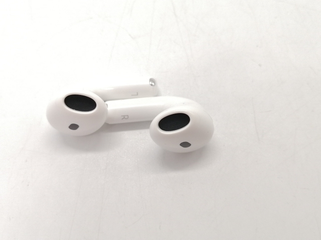 【中古】Apple AirPods 4 MXP63J/A【大宮東口】保証期間１ヶ月_2