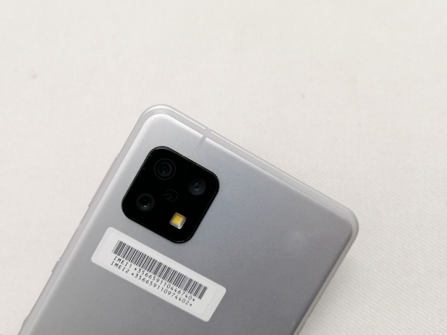 中古】SHARP au 【SIMフリー】 AQUOS sense6 シルバー 4GB 64GB