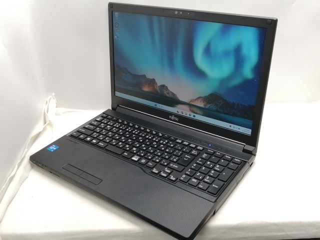 中古】Fujitsu LIFEBOOK A A7511/G FMVA85034 【i5-1145G7 8G 256G(SSD 