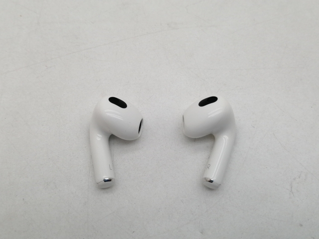 【中古】Apple AirPods（第3世代） MagSafe充電ケース MME73J/A【仙台イービーンズ】保証期間１ヶ月