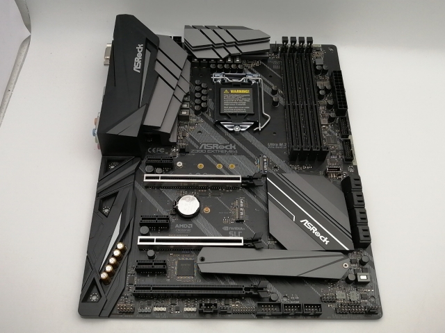 ASRock Z390 Extreme 4 Z390/LGA1151/ATX【熊本】保証期間１週間