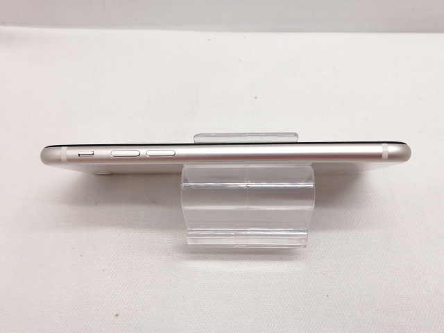 【中古】Apple SoftBank 【SIMフリー】 iPhone SE（第3世代） 128GB スターライト MMYG3J/A【仙台駅東口】保証期間１ヶ月【ランクB】_5
