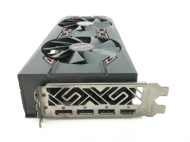 【中古】SAPPHIRE RADEON RX VEGA 56 8G HBM2 HDMI/TRIPLE DP(21276-00-20G) RX VEGA 56/8GB(HBM2)/PCI-E【三宮センター】保証期間１週間