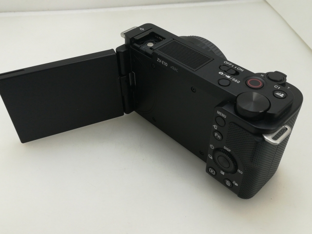 中古】SONY VLOGCAM ZV-E10 ボディ ブラック【大須】保証期間1ヶ月 