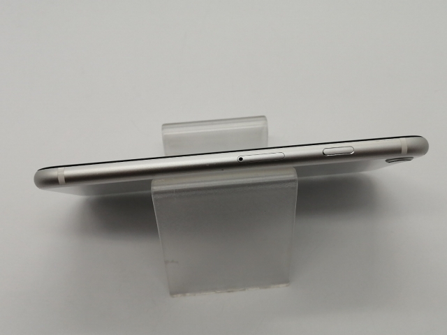 【中古】Apple docomo 【SIMロック解除済み】 iPhone SE（第2世代） 64GB ホワイト MHGQ3J/A（後期型番）【大須アメ横】保証期間１ヶ月【ランクC】_5