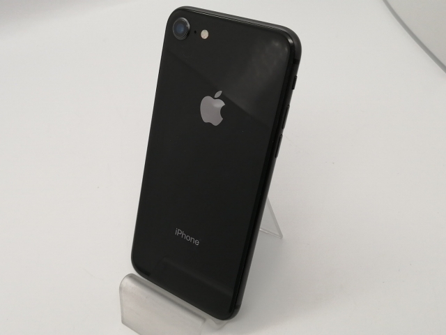 【中古】Apple SoftBank 【SIMロック解除済み】 iPhone 8 64GB スペースグレイ MQ782J/A【大須アメ横】保証期間１ヶ月【ランクC】
