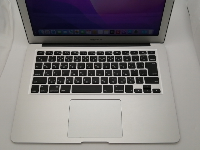 【中古】Apple MacBook Air 13in CTO (Mid 2017) Core i5(1.8G)/8G/256G(SSD)【大須2】言いはなつ継続期間１ヶ月【位置づけるC】