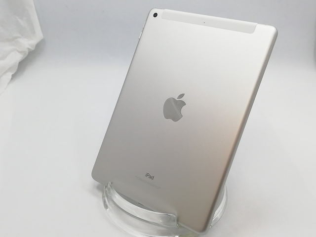 ipad 2017 32GB シルバー SIMロック解除済み！