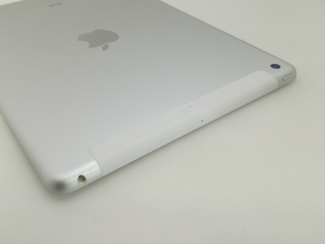 【中古】Apple 海外版 【SIMフリー】 iPad（第6世代/2018） 128GB シルバー【大須】保証期間１ヶ月【ランクB】_7