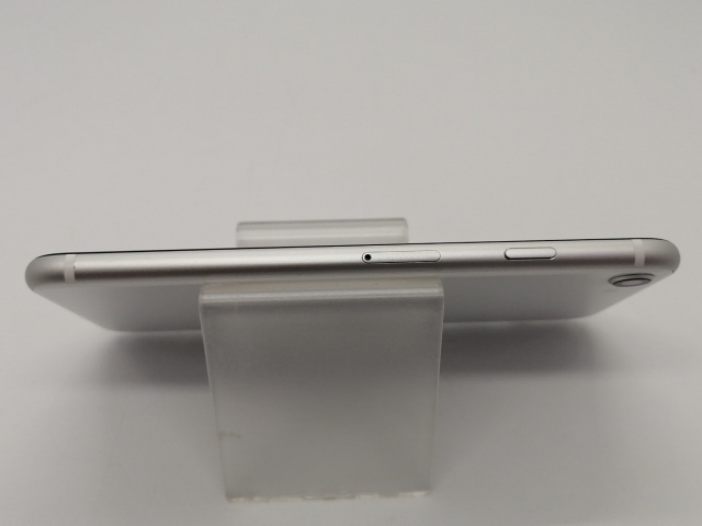 【中古】Apple docomo 【SIMロック解除済み】 iPhone SE（第2世代） 64GB ホワイト MHGQ3J/A（後期型番）【大須アメ横】保証期間１ヶ月【ランクC】_5