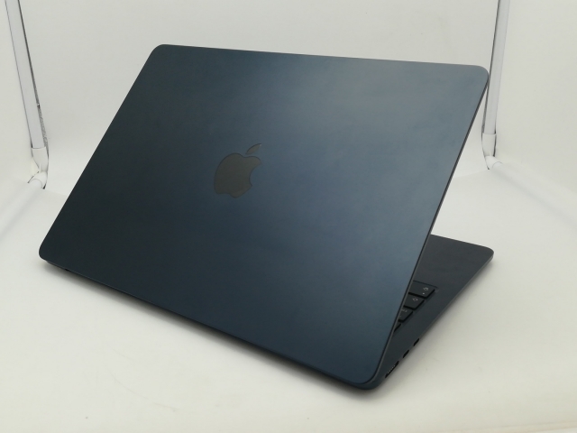 Apple MacBook Air 8G M2チップ搭載13インチ　ミッドナイト MacBook Air 13インチ Apple M2チップ搭載モデル [2022年モデル