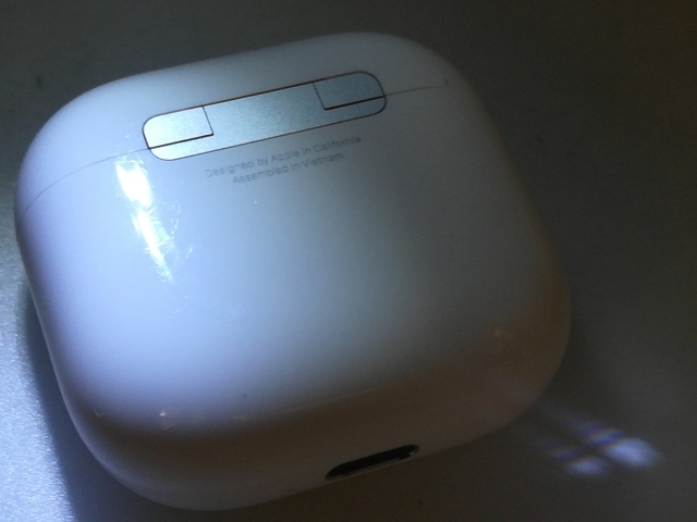 【中古】Apple AirPods 4 MXP63J/A【大須】保証期間１ヶ月_4