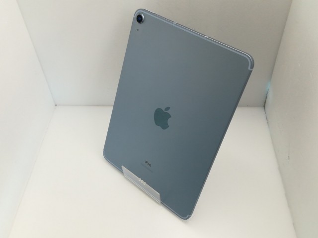 【中古】Apple docomo 【SIMロック解除済み】 iPad Air（第4世代/2020） Cellular 64GB スカイブルー MYH02J/A【大須】保証期間１ヶ月【