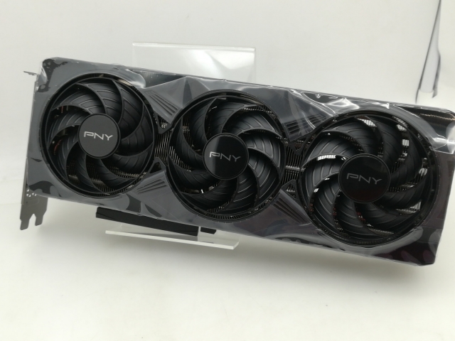 【中古】PNY GeForce RTX 5070 12GB Overclocked Triple Fan VCG507012TFXPB1-O RTX5070/12G【大須】保証期間１週間