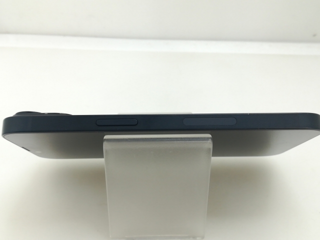 【中古】Apple 海外版 【SIMフリー】 iPhone 14 128GB ミッドナイト【大須】保証期間１ヶ月【ランクC】_5